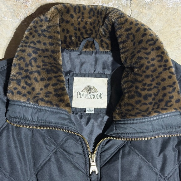 Colebrook woman's Black Quilted Jacket with Leopard Trim - Picture 3 of 6